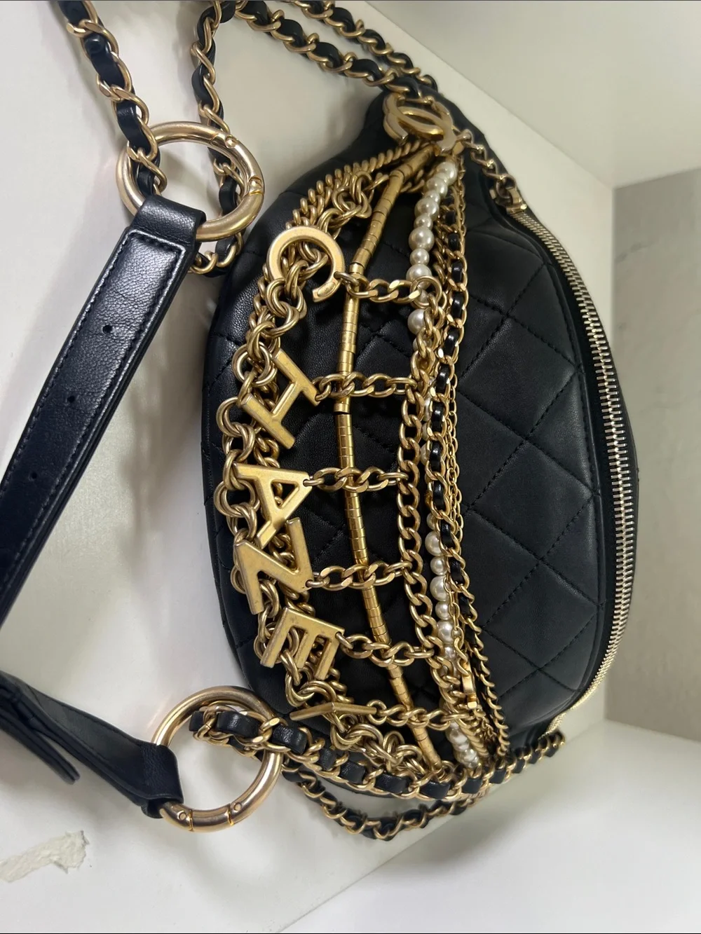 CHANEL All about chains waist belt Ltd-edition  Quilted bag collectors piece!